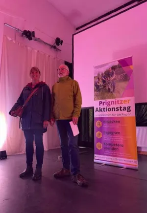 Stephan Flade und Aniko Herms-Neumann beim Feierabend.